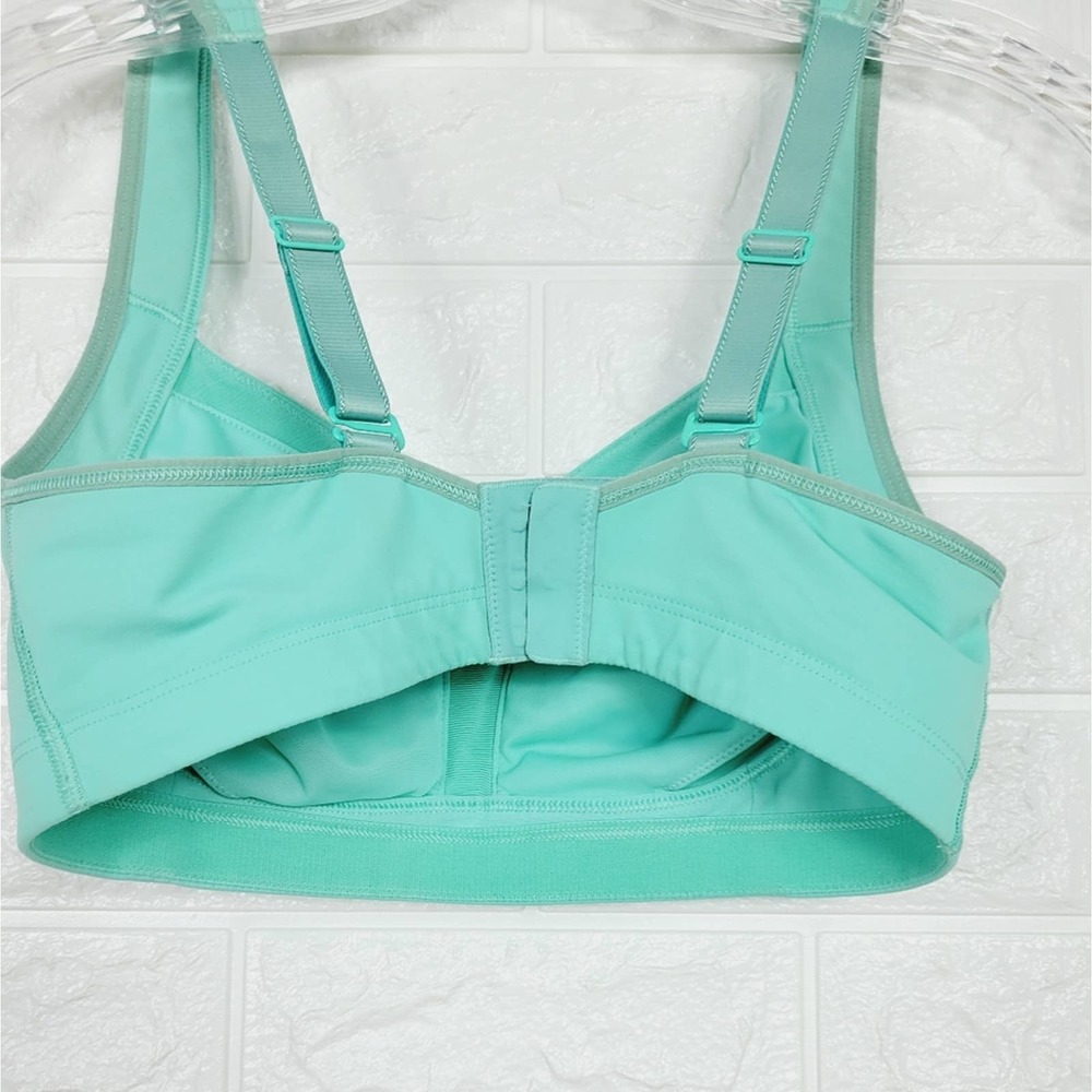 Lululemon Ta Ta Tamer Bra | Opal | 34D - Picture 10 of 11